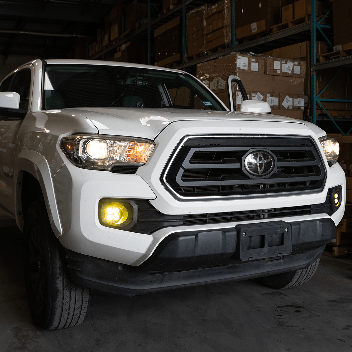 Cali Raised LED LED Light Mounts/Combos LED Fog Light Replacements For 2016-2023 Toyota Tacoma