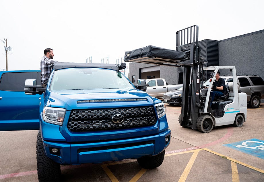 Cali Raised LED roof rack accessories Roof Rack RTT Mounts