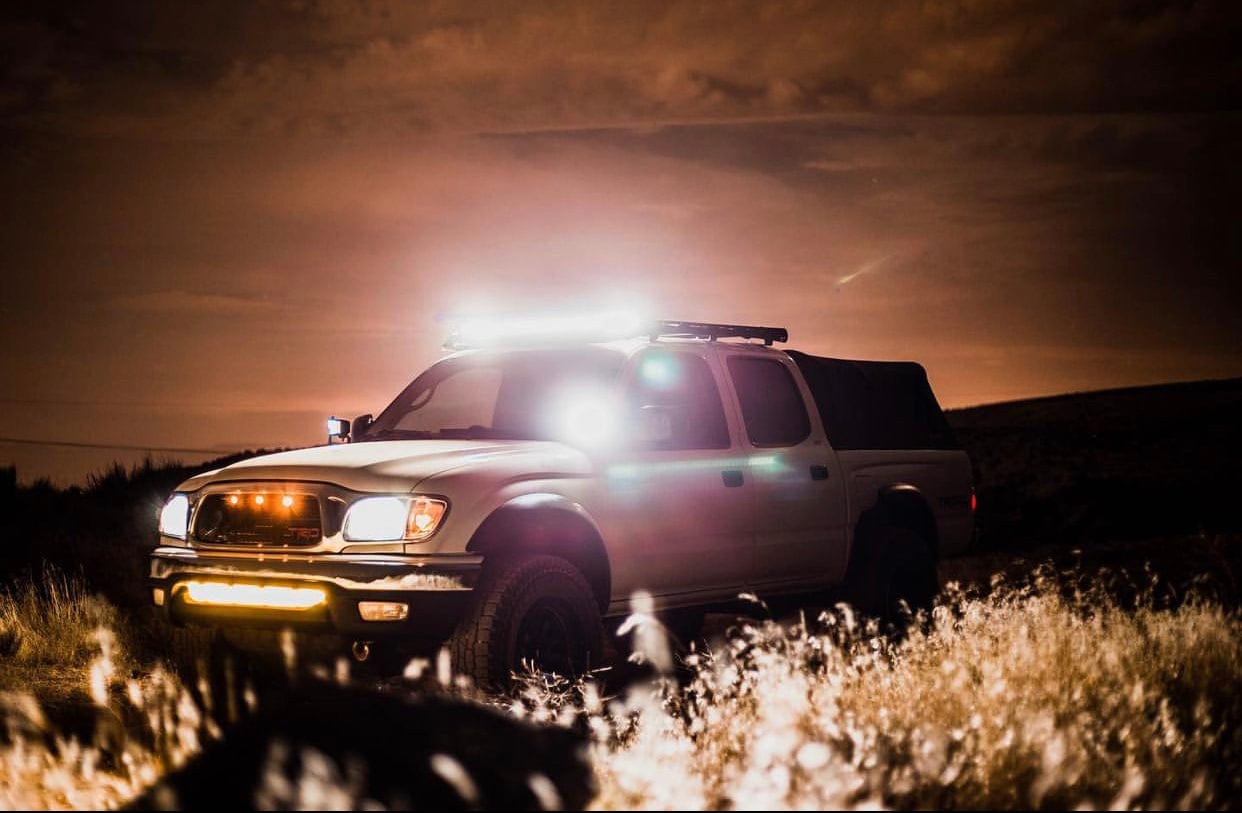 CBI/Prinsu 1ST GEN TACOMA DITCH LIGHT BRACKETS | 1996-2004