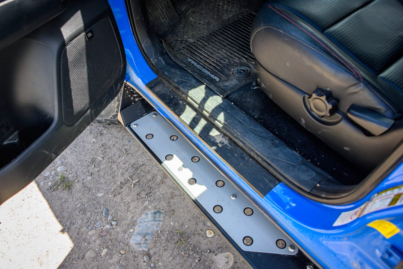 CBI/Prinsu TOYOTA TACOMA SIDE STEPS | 2016-2021