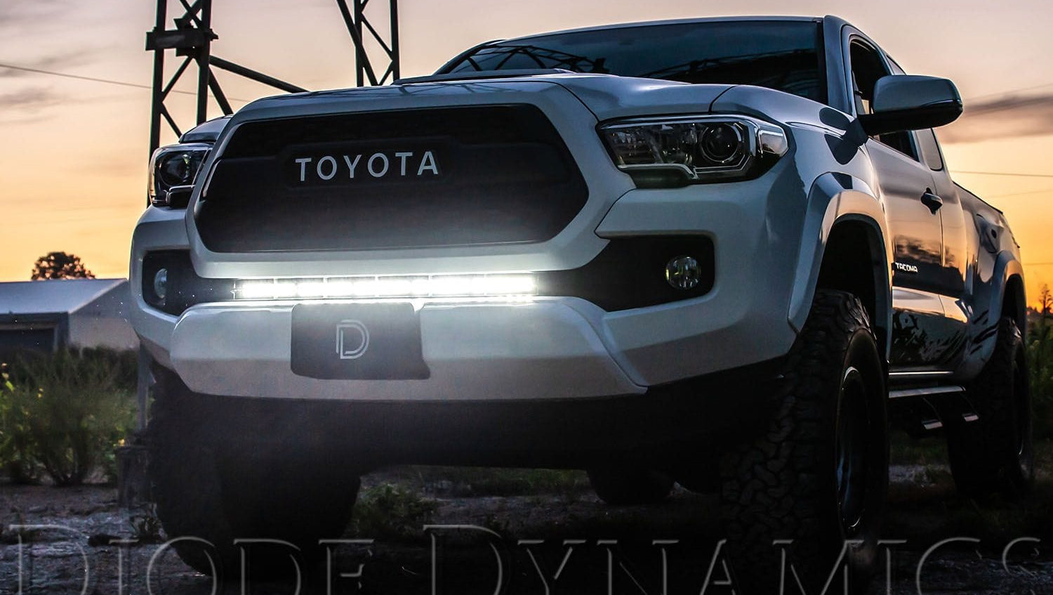 Diode Dynamics 2016-2023 Toyota Tacoma Stealth Light Bar Kit