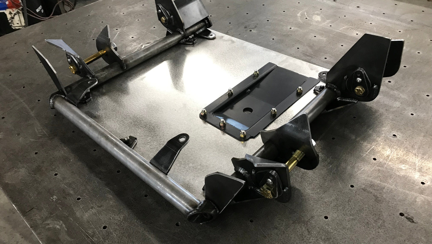 JD Fabrication Tacoma 2016 + Lower Arm Pivots