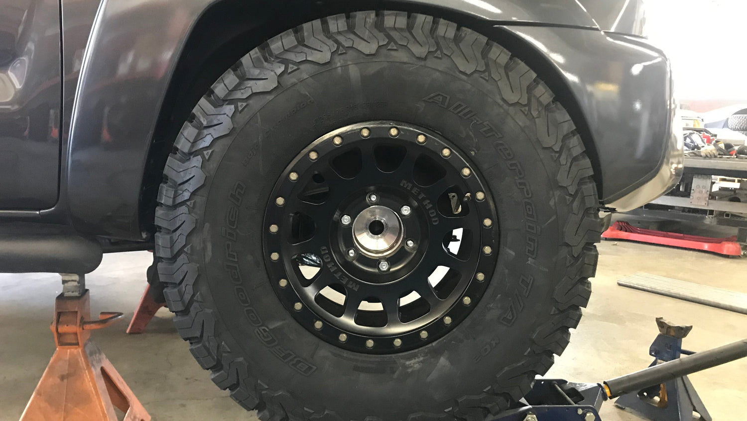 JD Fabrication Tacoma 2016 + Lower Arm Pivots