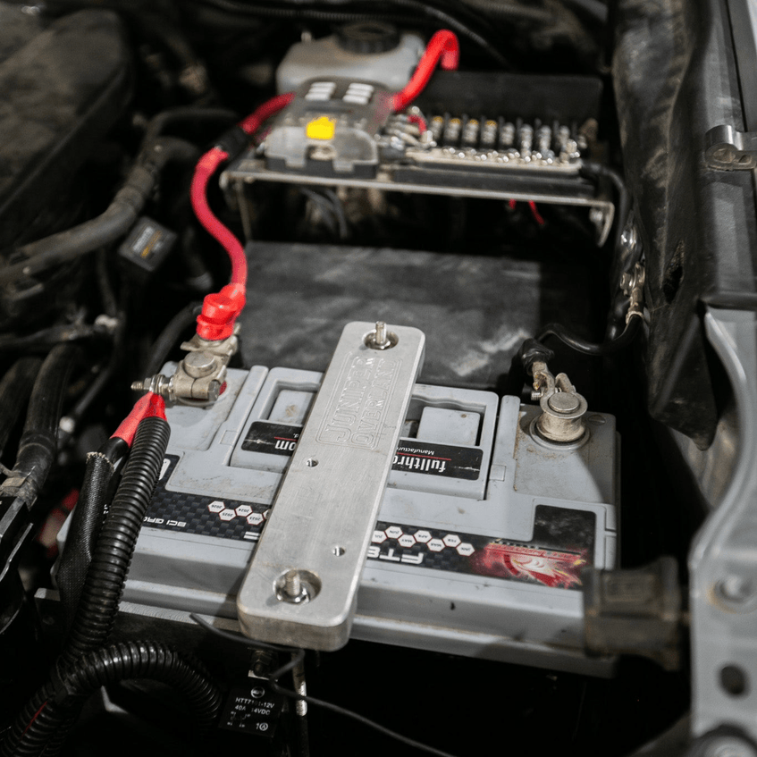 Juniper Overland Aluminum Battery Tie-Down
