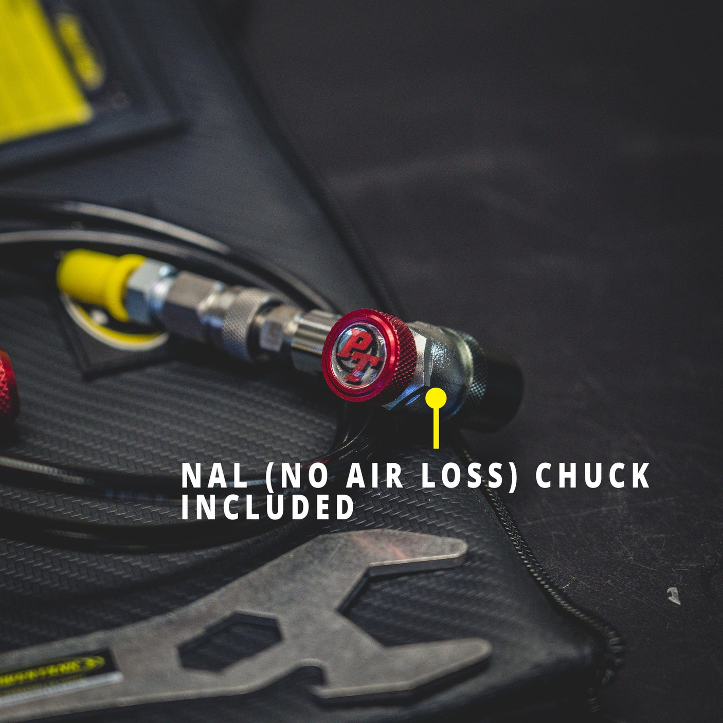 Power Tank N2 Equipment Shock Inflator with Gauge Tool