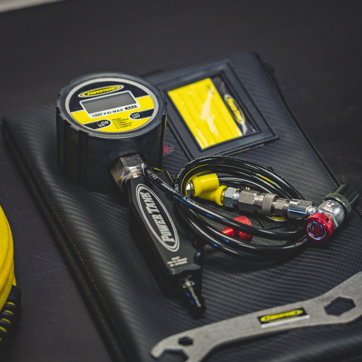 Power Tank N2 Equipment Shock Inflator with Gauge Tool