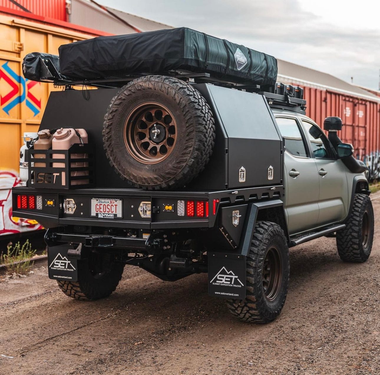 TacomaForce Summit Expedition Trucks Tacoma UTE Tray and Canopy Bed Replacement