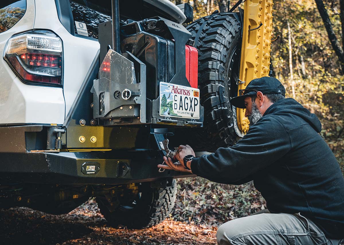 Backwoods Adventure Mods Fuel Storage Jerry's Can Holder - Dual Universal Jerry Can Carrier