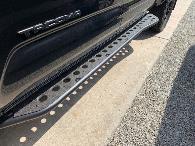 Cali Raised LED Rock Sliders/Armor Step Edition Rock Slider For 2024+ Toyota Tacoma