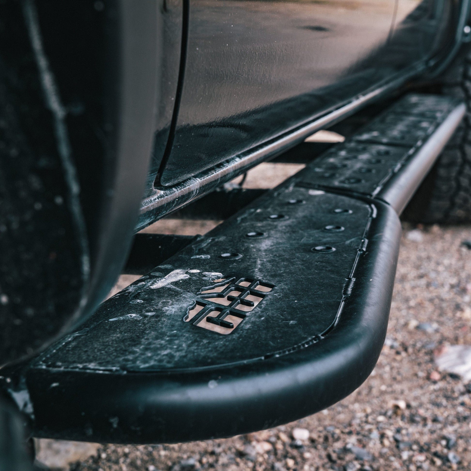 CBI/Prinsu TOYOTA TACOMA OVERLAND BOLT-ON ROCK SLIDERS | 2016-2021