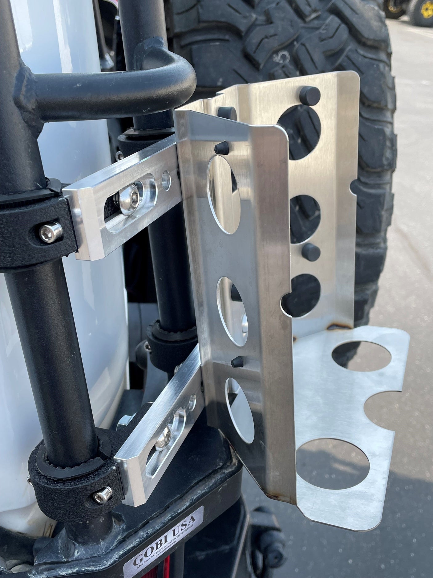 Power Tank Bracket Ladder Cross-Bar Mount for Propane and CO2 Power Tanks